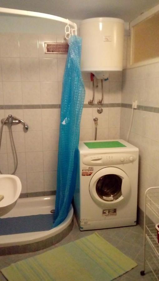 Studio Apartment Posavec Premantura Eksteriør billede